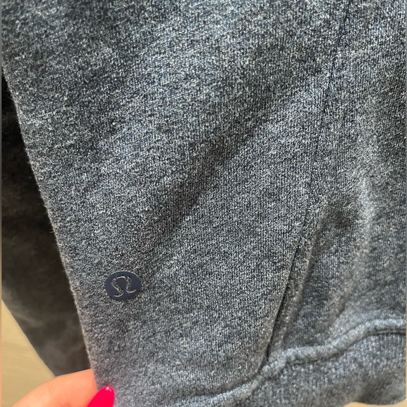 Lululemon Sweater - Picture 4 of 4